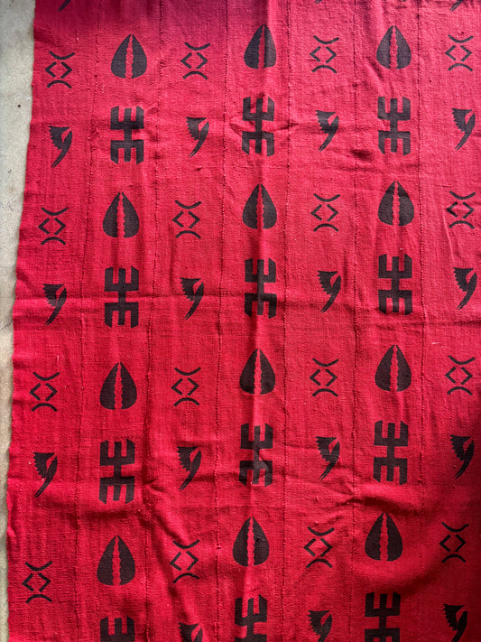 Kory Shell Pattern on Red Mudcloth
