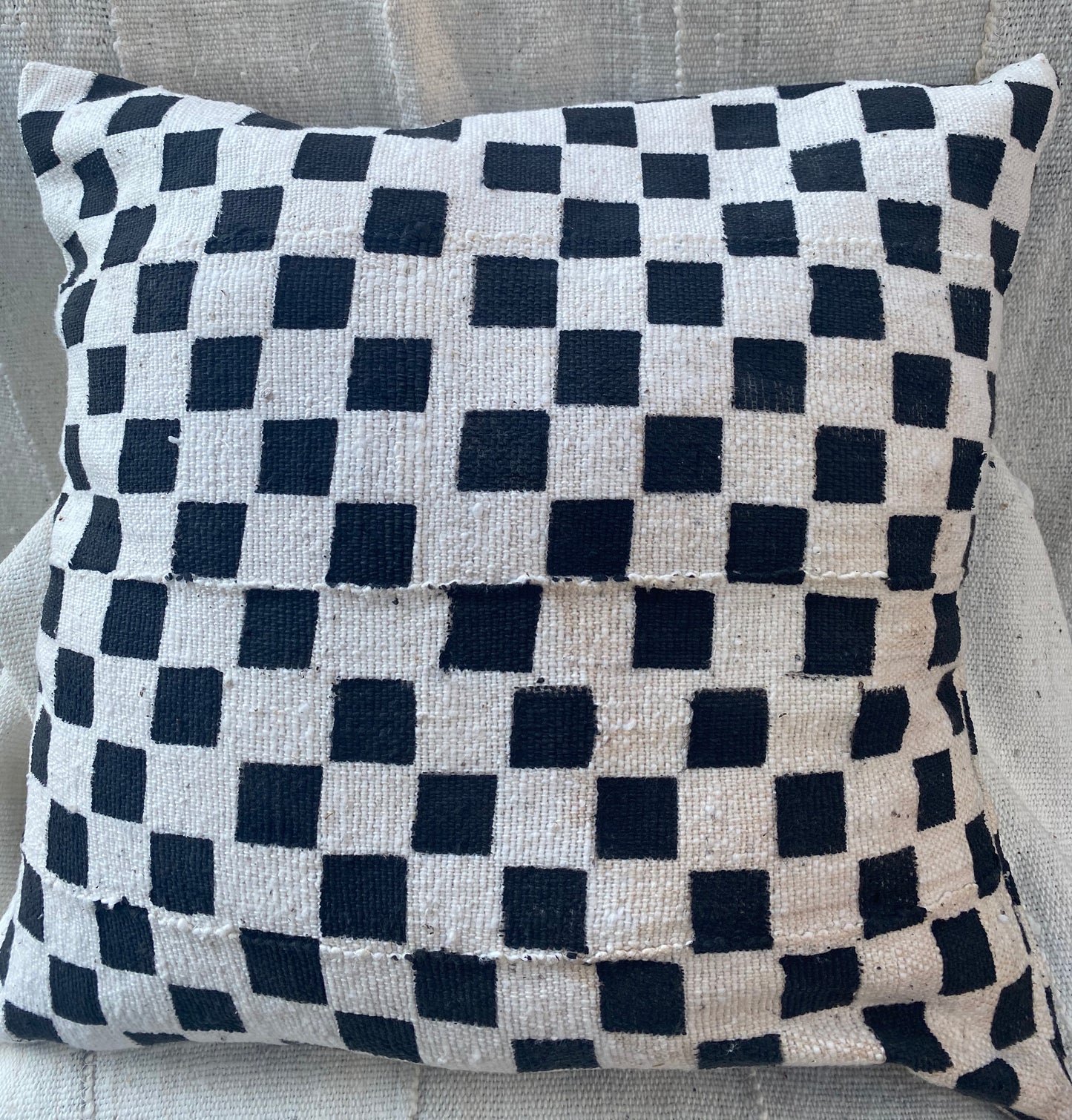 Checker pillowcase 4